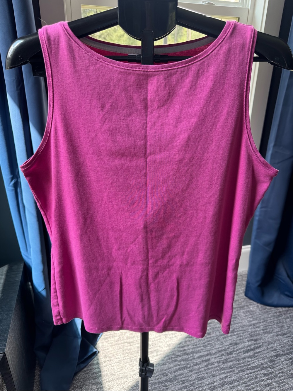 Talbots The Talbots Sleeveless Pima CottonTee in Berry Pink Size Large